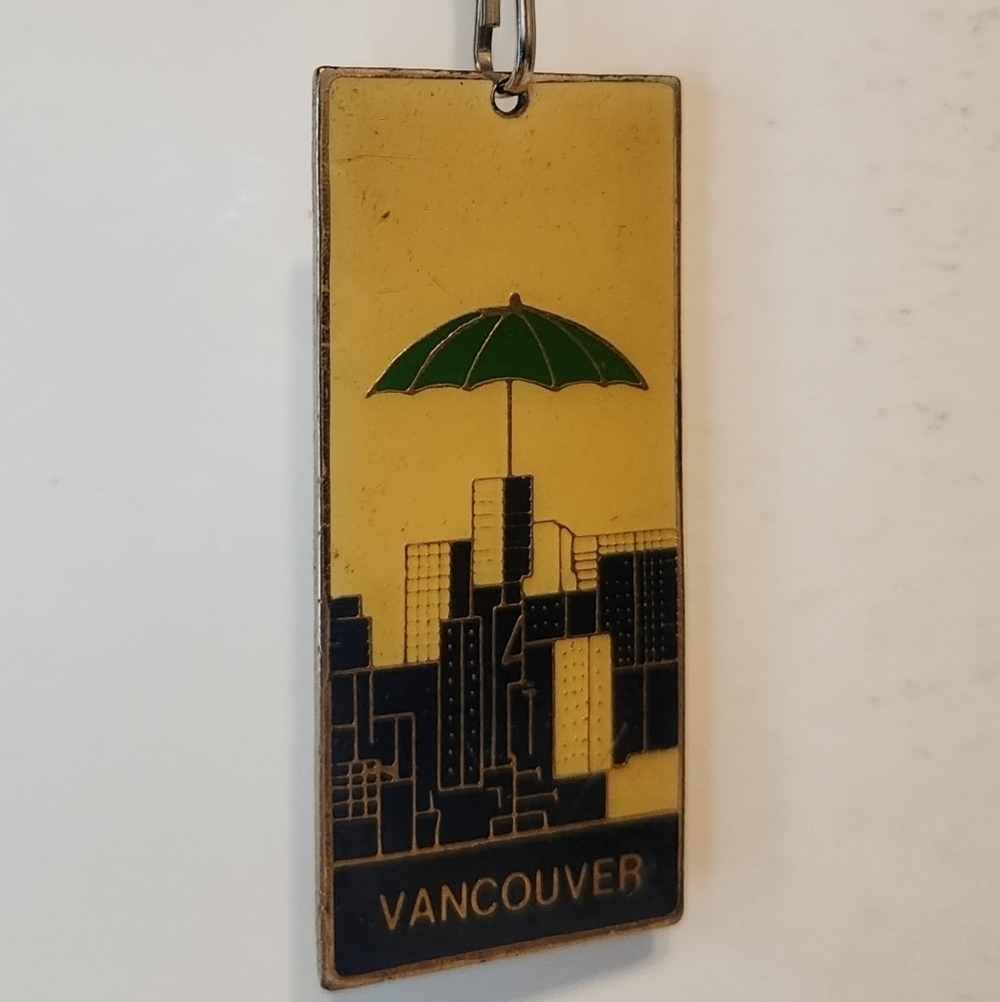 Vancouver Keychain - Picture 3 of 7